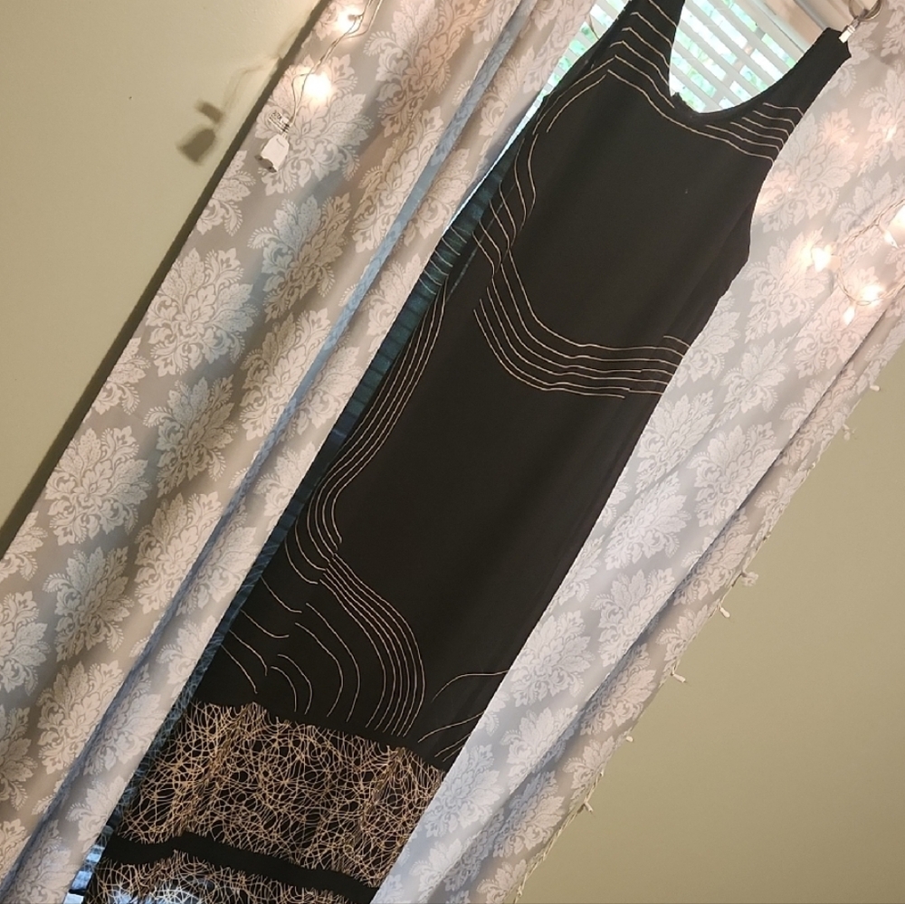 Elegant Black Maxi Dress